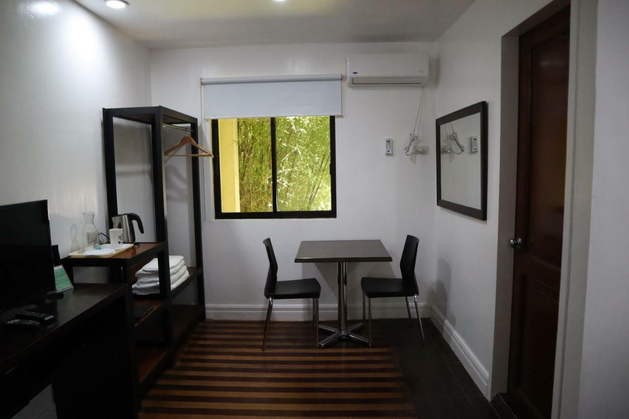 Domicilio Lorenzo Davao Exterior foto